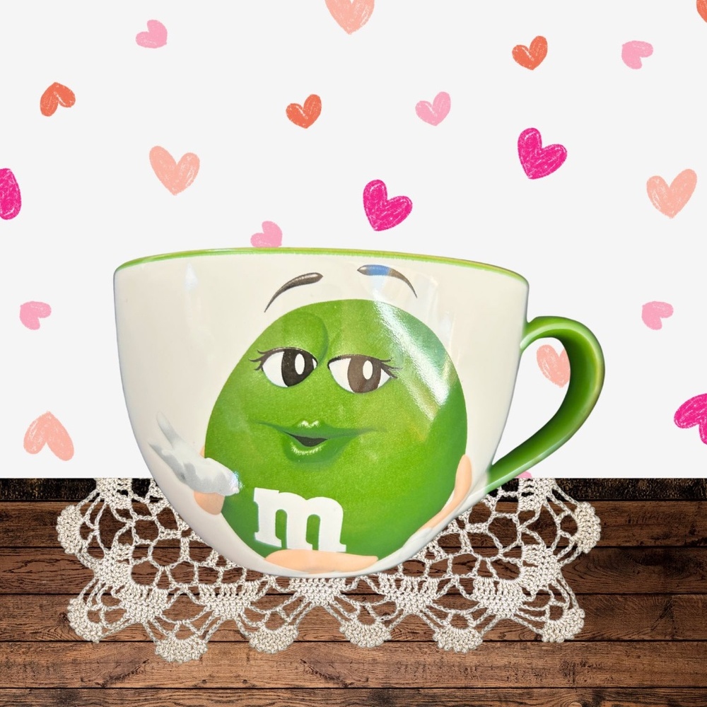 Green M& M Mug, M & M’s World, 20 oz Large Ceramic Coffee Cup, Green Handle